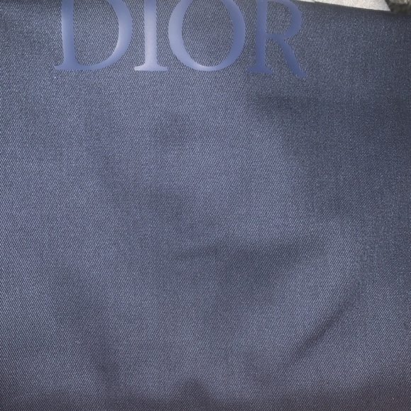 Dior B22 - Picture 2 of 4